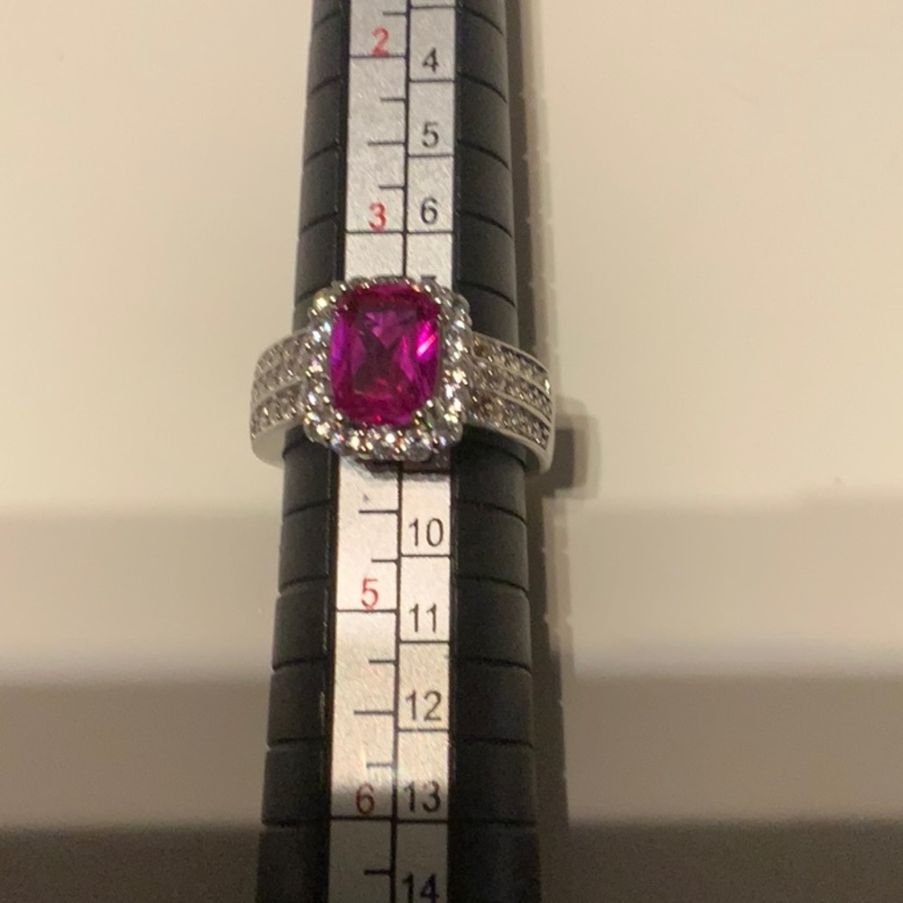 Pink stone in Sterling silver Ring - Picture 2 of 3